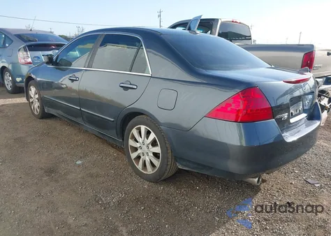 2006 Honda Accord 3.0 Ex from USA, damaged, VIN 1HGCM66566A019681